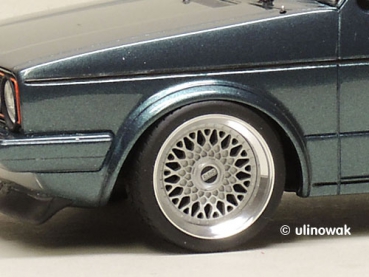 Preview: 17069-15 Golf I Alufelge 1:18 BBS RS-Design 3-teilig 15 Zoll