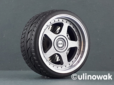 Preview: 99079-18 Alufelge 1:18 OZ Futura-Design 18 Zoll uni