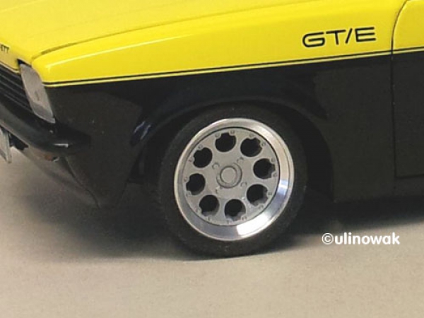 28013-13 Kadett C Alufelge 1:18 Spiess-Design 3-teilig 13 Zoll